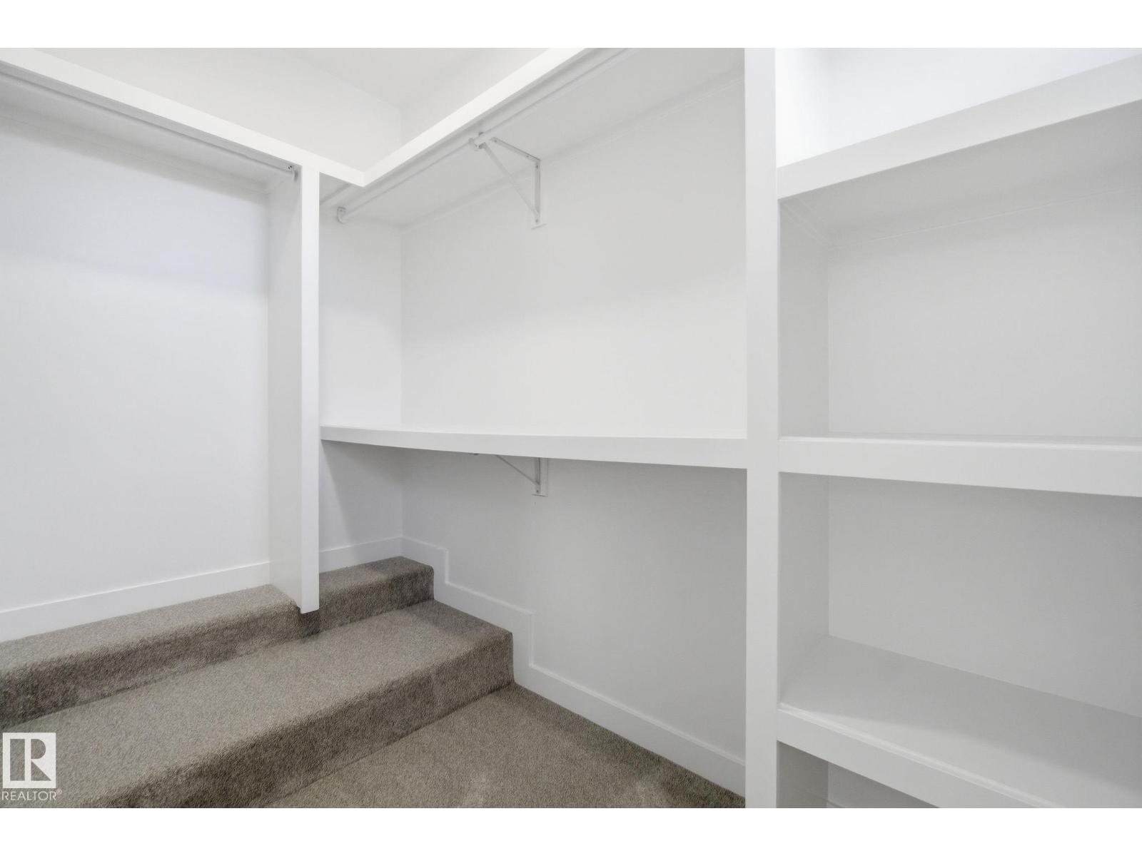 7953 79 AV NW, Edmonton