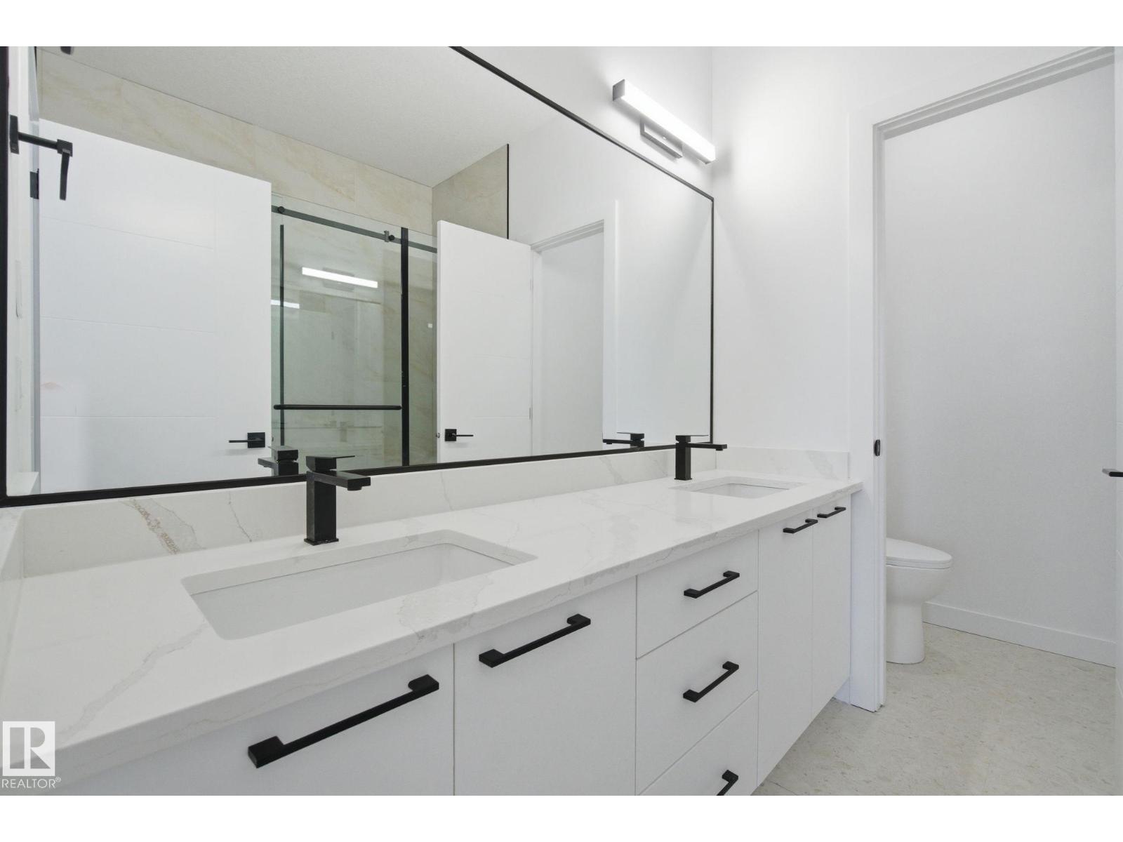 7953 79 AV NW, Edmonton