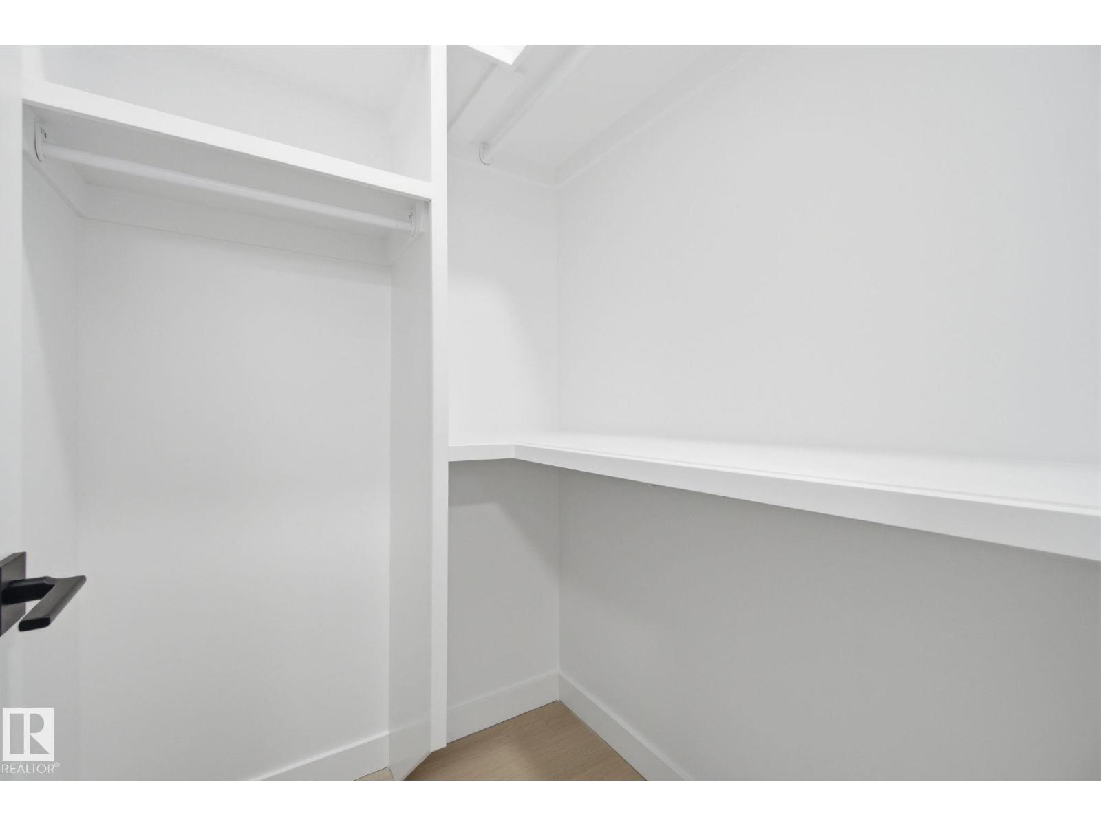 7953 79 AV NW, Edmonton