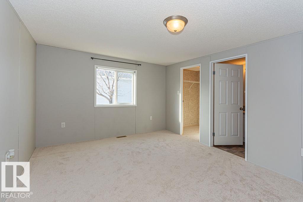 220 Oak Wood DR NW, Edmonton