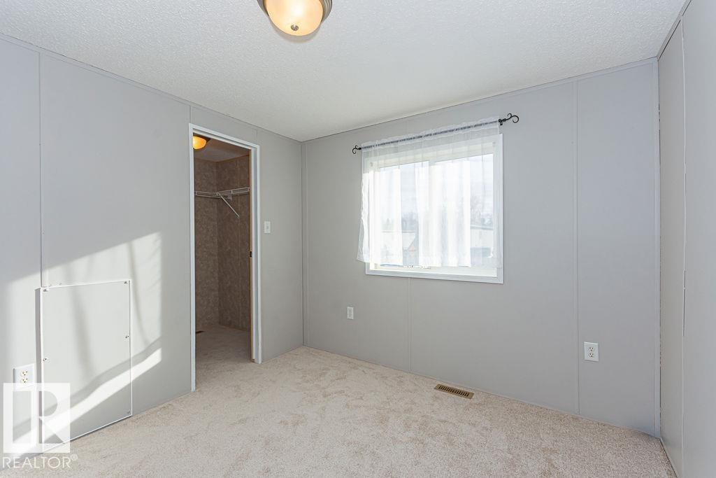 220 Oak Wood DR NW, Edmonton