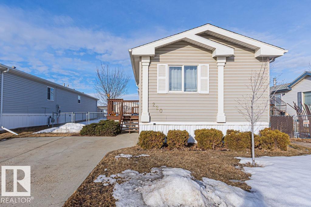 220 Oak Wood DR NW, Edmonton