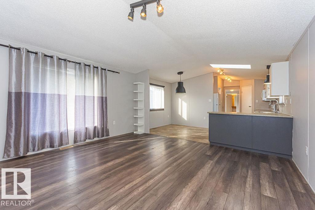 220 Oak Wood DR NW, Edmonton