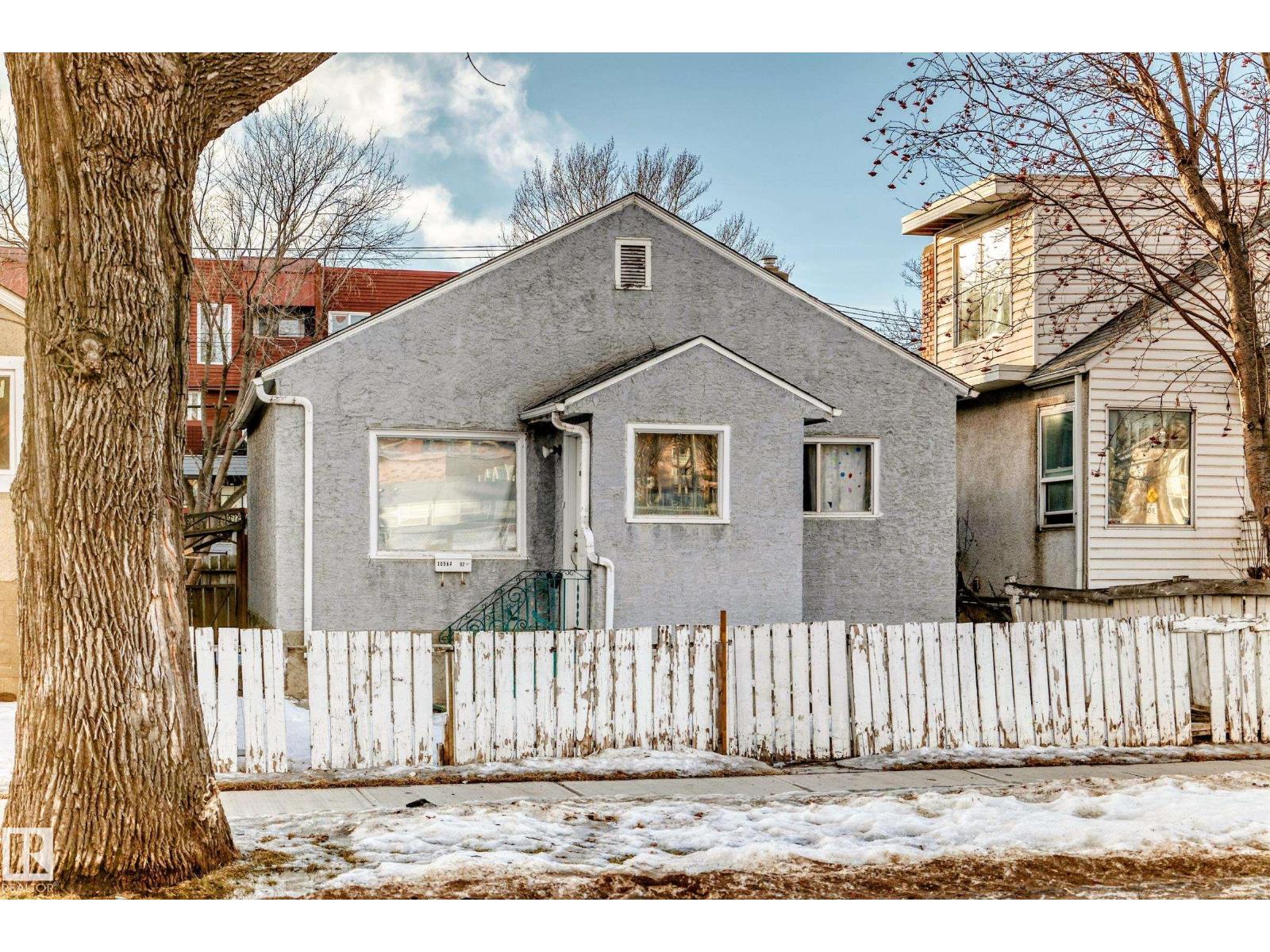 10564 92 ST NW, Edmonton