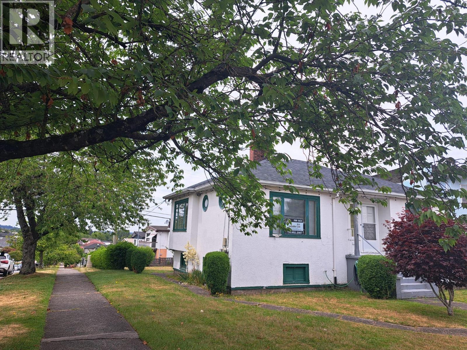 3995 SLOCAN STREET, Vancouver