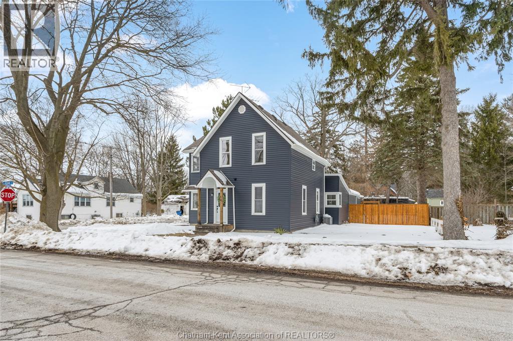 16 HAROLD STREET South - Photo 5 of 45, Ridgetown, Ontario