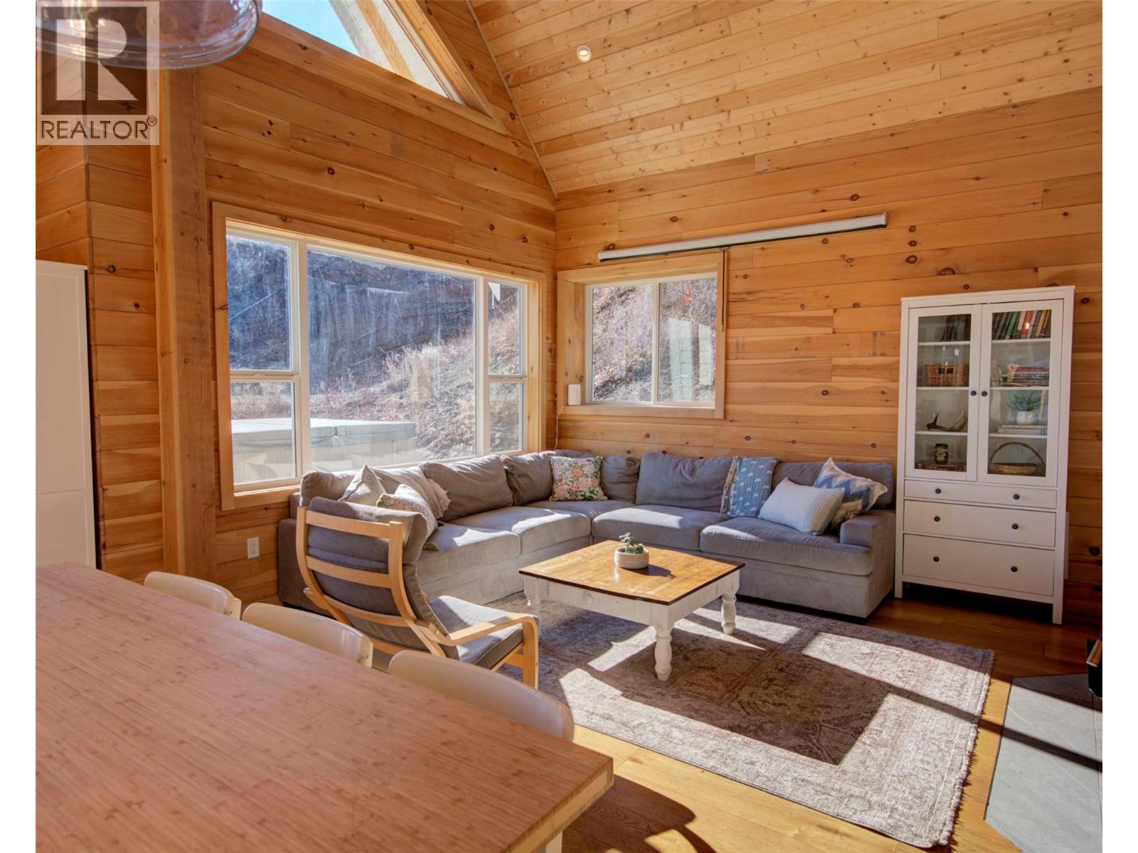  730 Six Mile Creek Road, Vernon