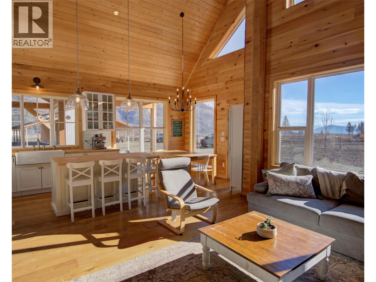  730 Six Mile Creek Road, Vernon