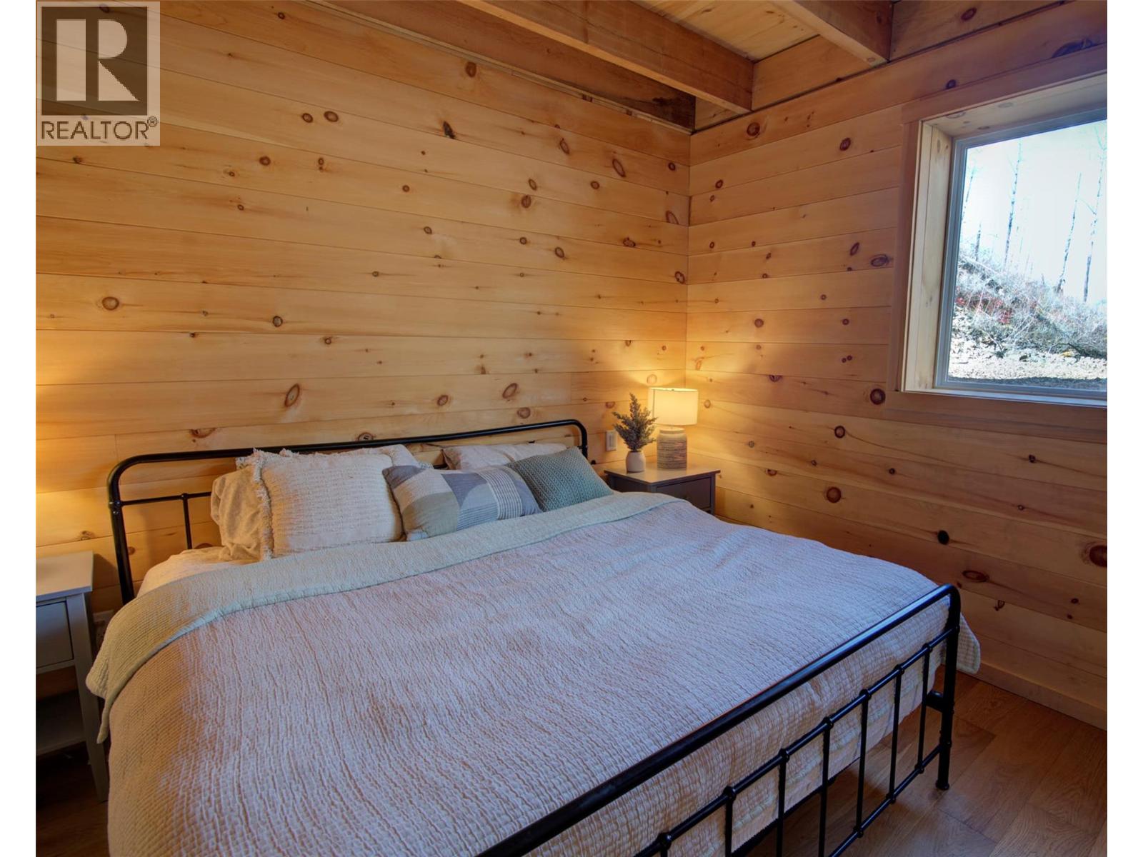  730 Six Mile Creek Road, Vernon