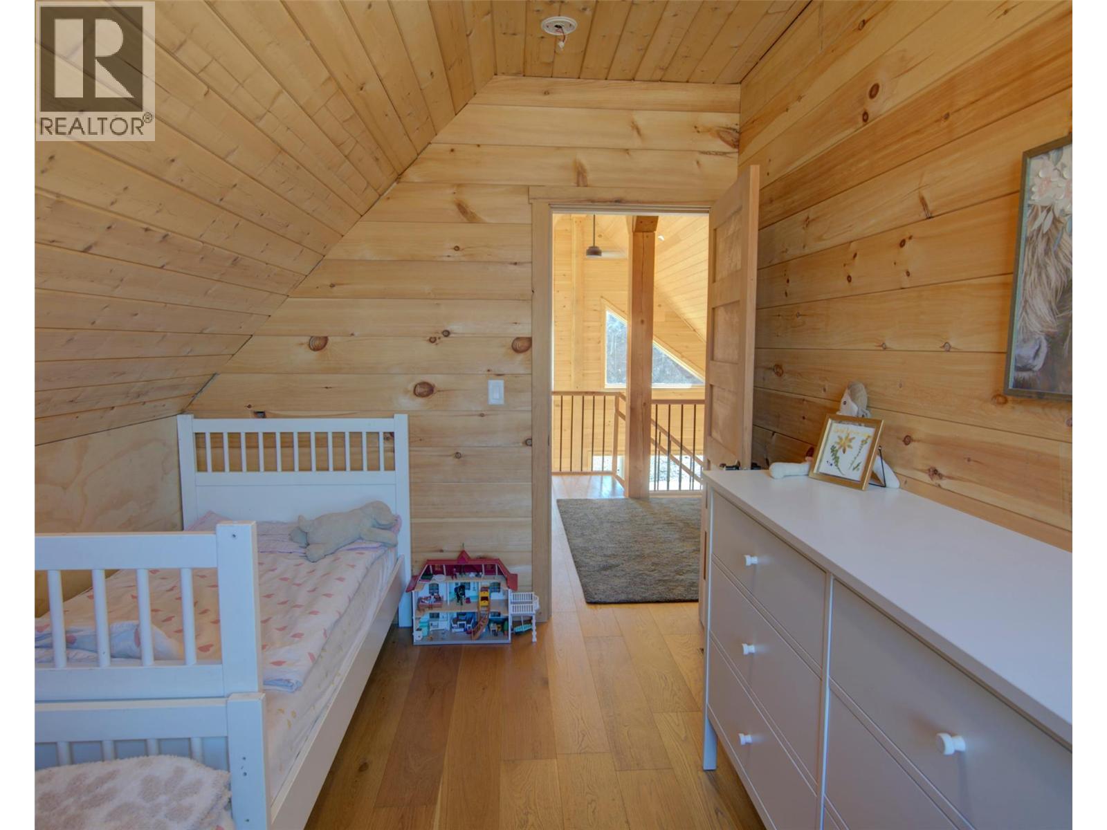  730 Six Mile Creek Road, Vernon