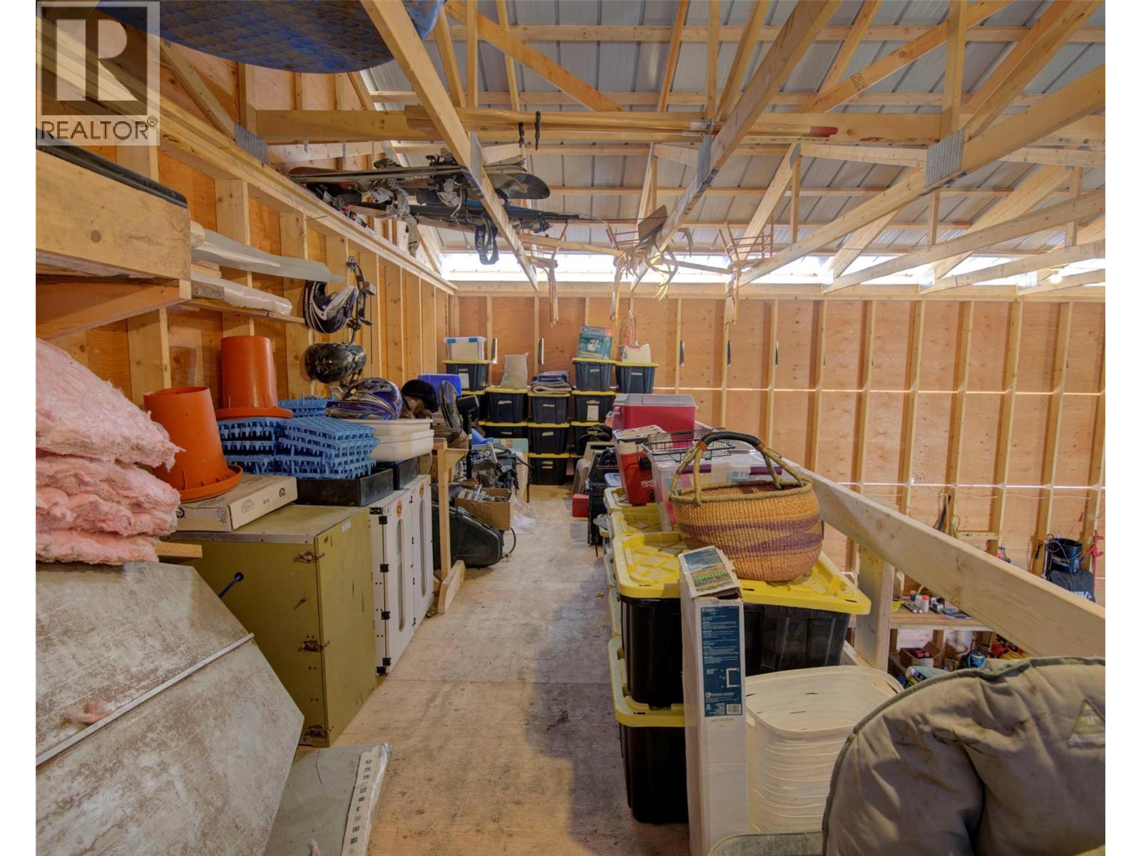  730 Six Mile Creek Road, Vernon