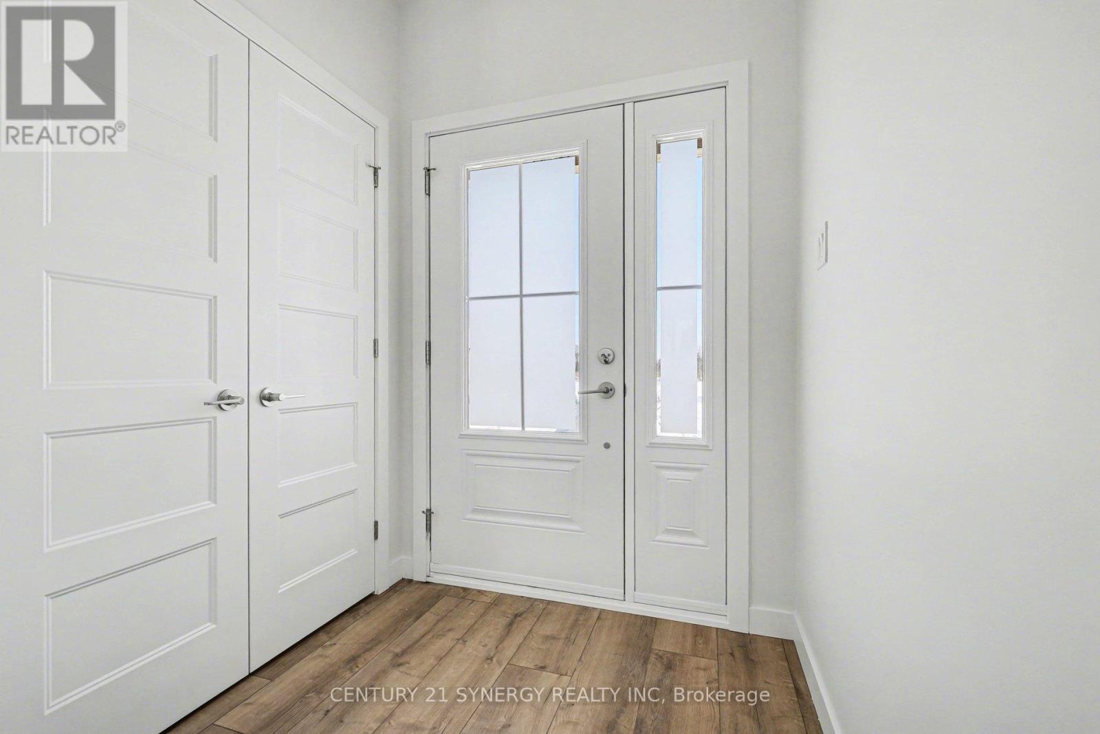 21 HELEN STREET - Photo 3 of 25, North Stormont, Ontario