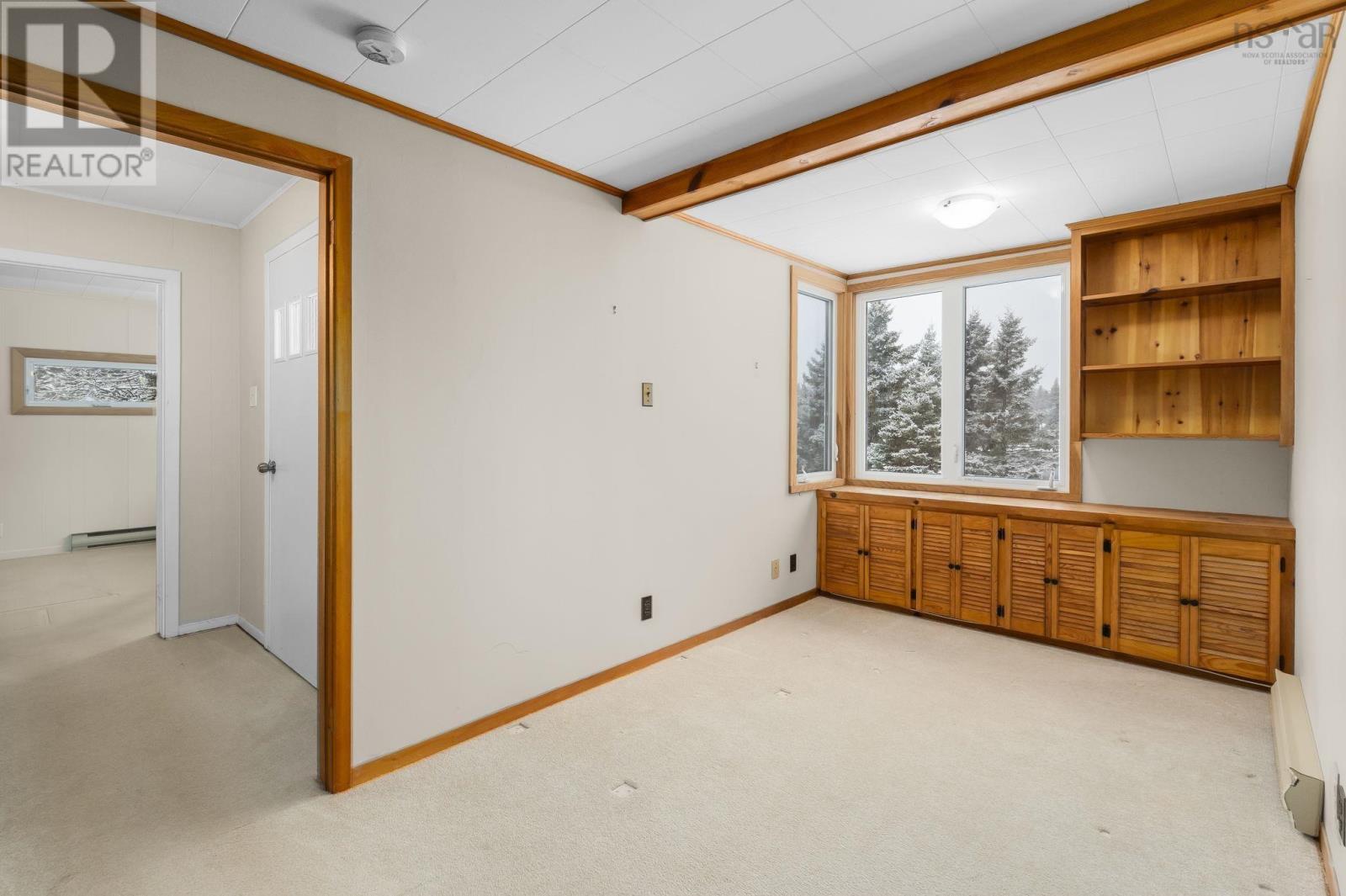 Property 21 of 40 of 211 Sunset Drive