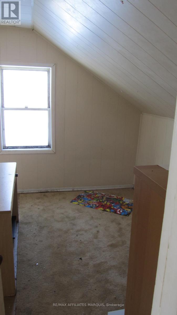 15554 SAVING STREET - 11