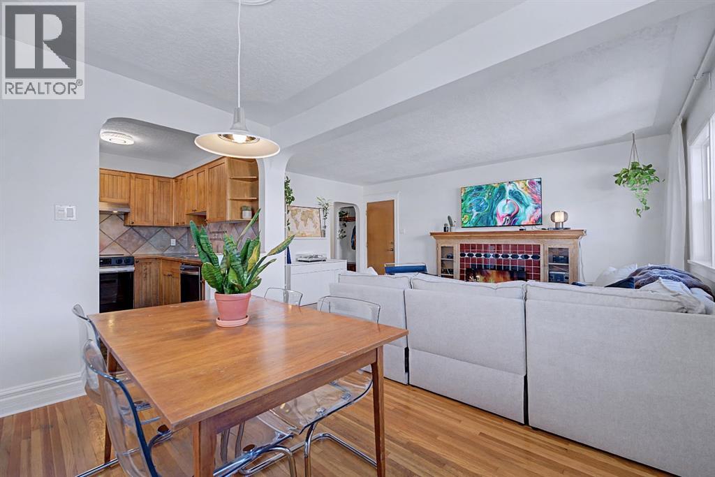 Single Family House for Sale in    Avenue SW Lower Mount Royal Calgary 