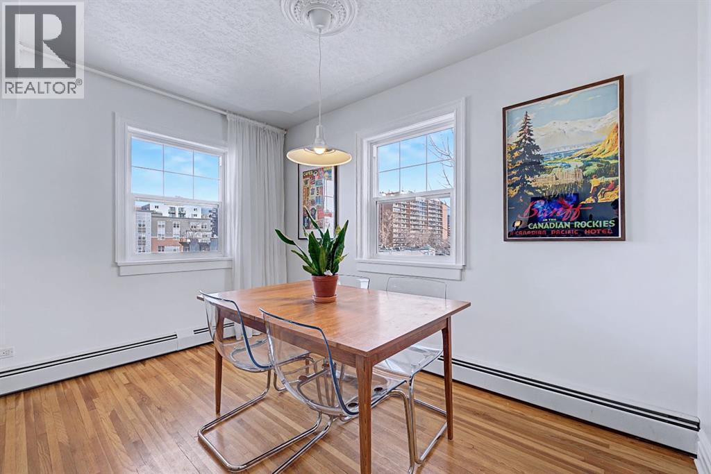 Single Family House for Sale in    Avenue SW Lower Mount Royal Calgary 