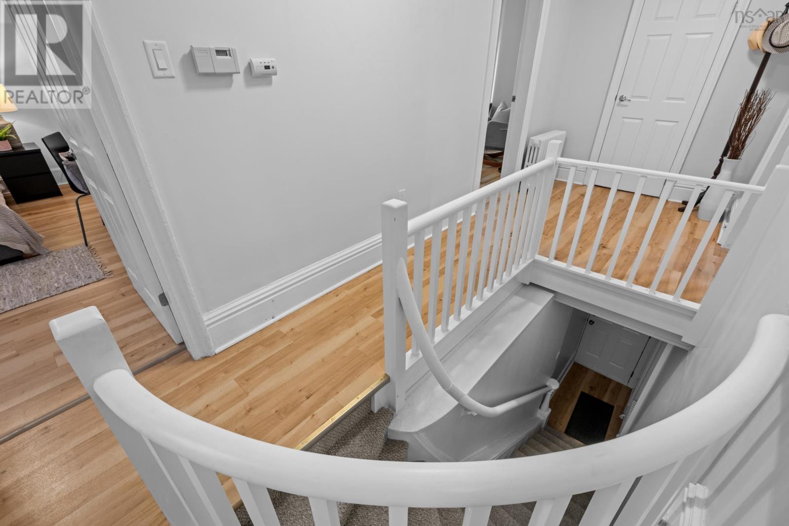 Property 7 of 48 of 99 Ochterloney Street