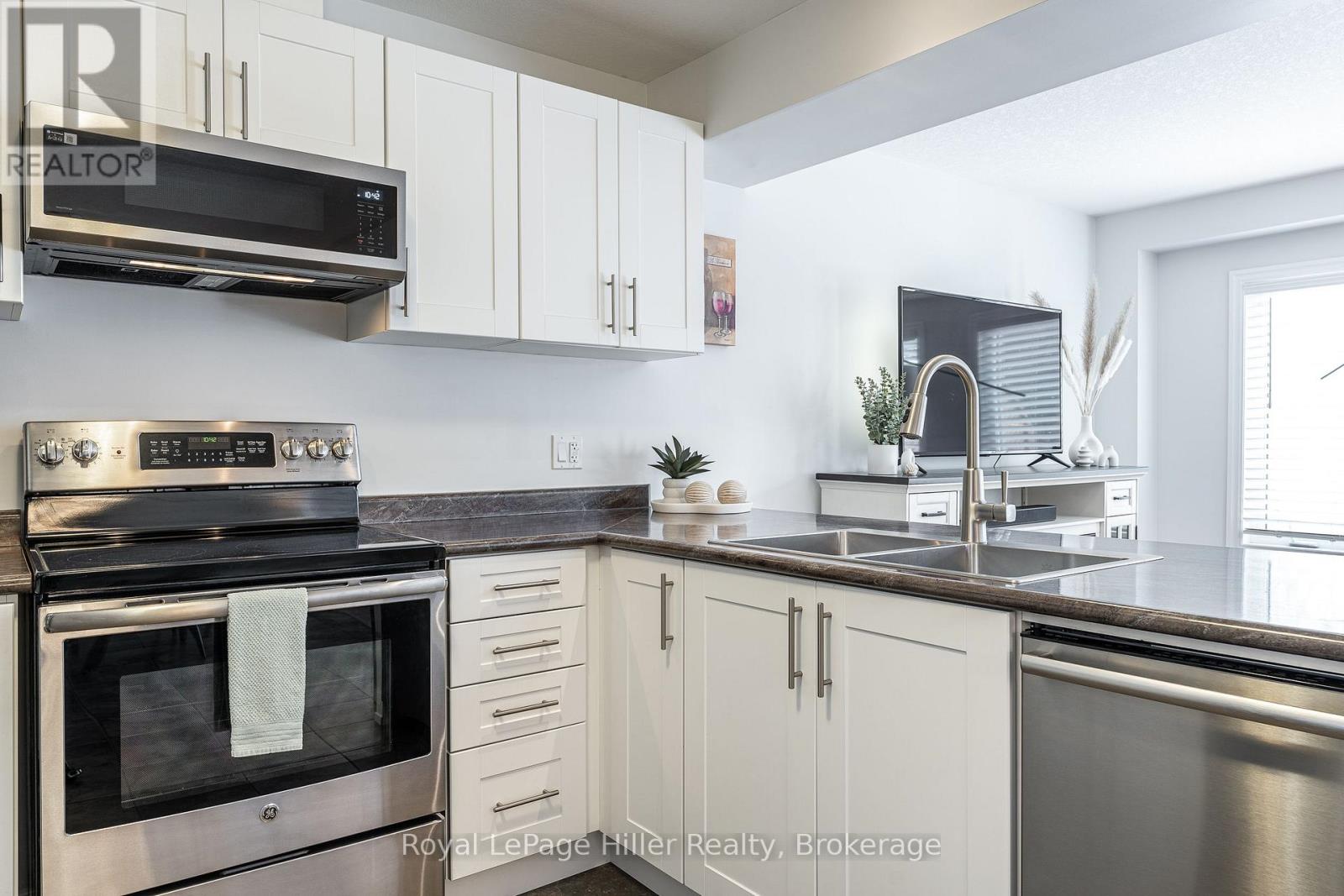 #25 55 HARRISON STREET - 13