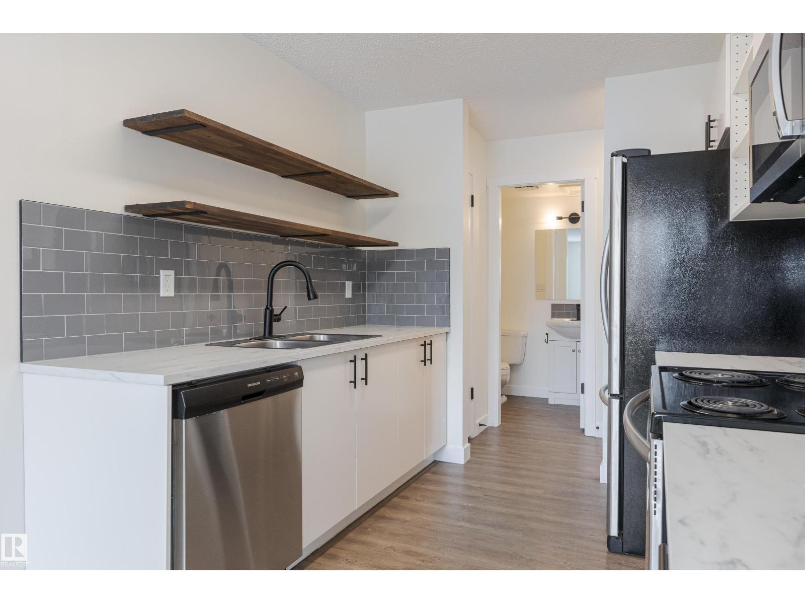 10139 80 ST NW, Edmonton