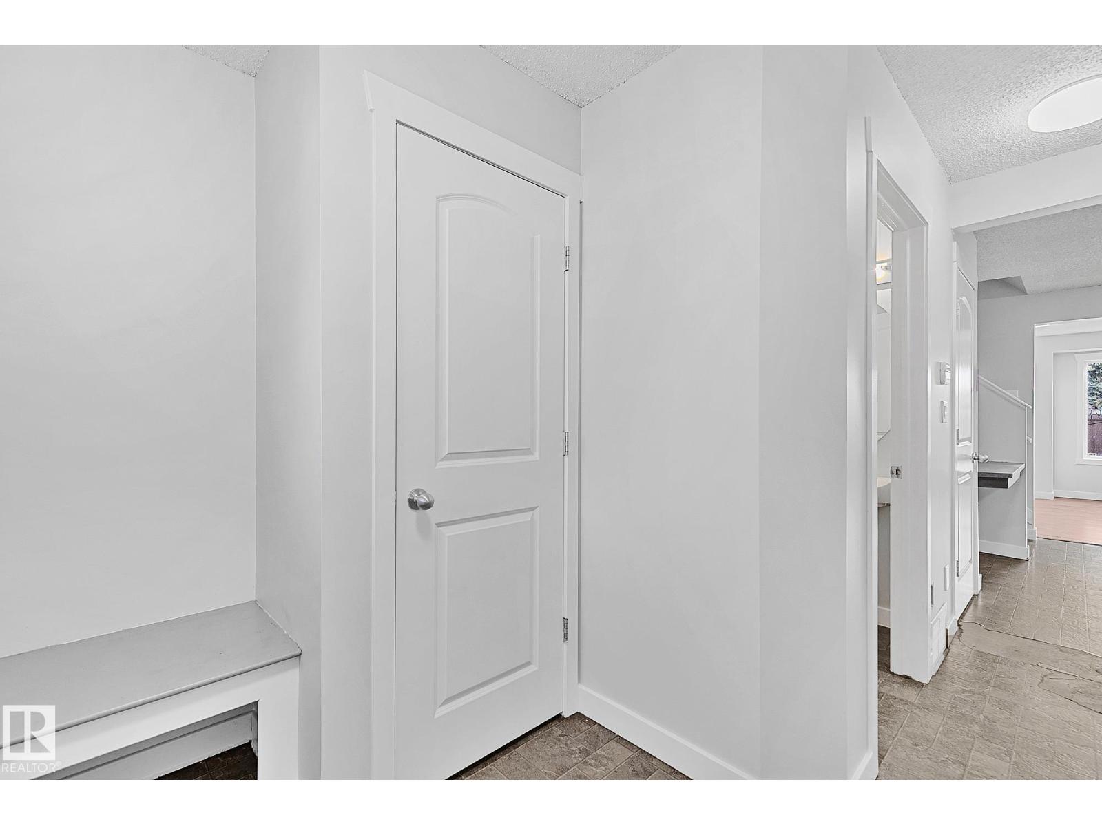 #88 14208 36 ST NW, Edmonton