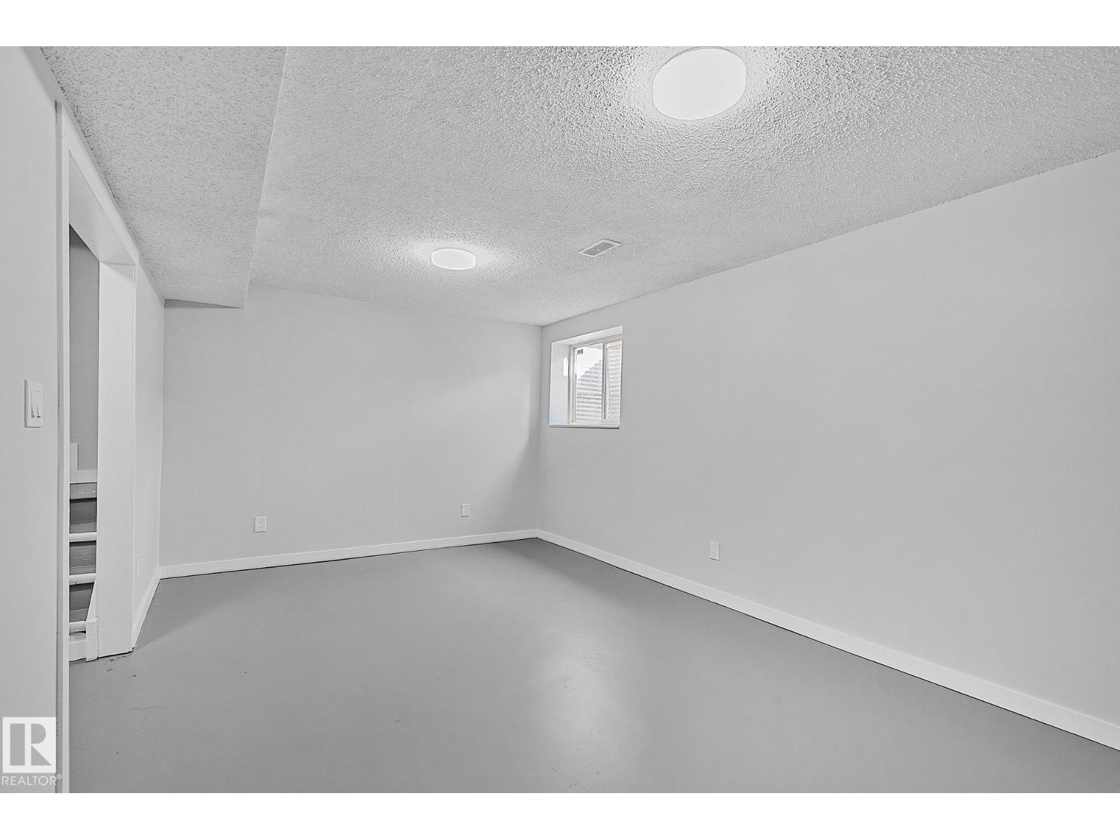 #88 14208 36 ST NW, Edmonton