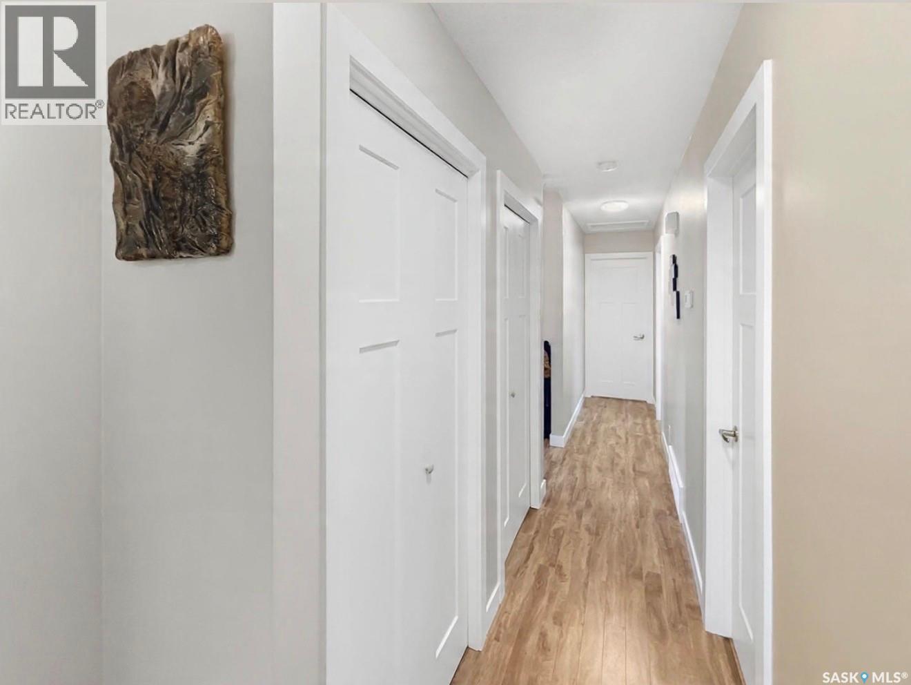 Single Family House Bungalow for Sale in  Vance AVENUE NE Swift Current 