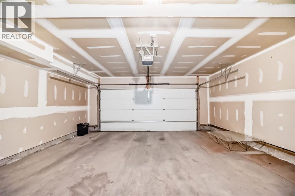 Single Family House for Sale in  NOLANLAKE Villas NW Nolan Hill Calgary 