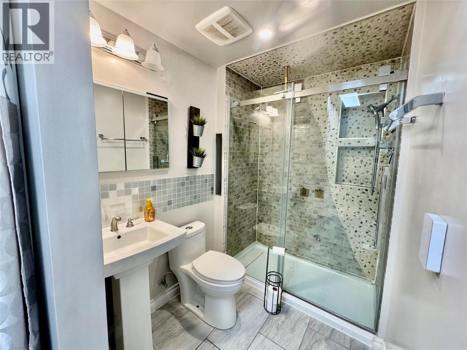5304 Elevator Road - 12
