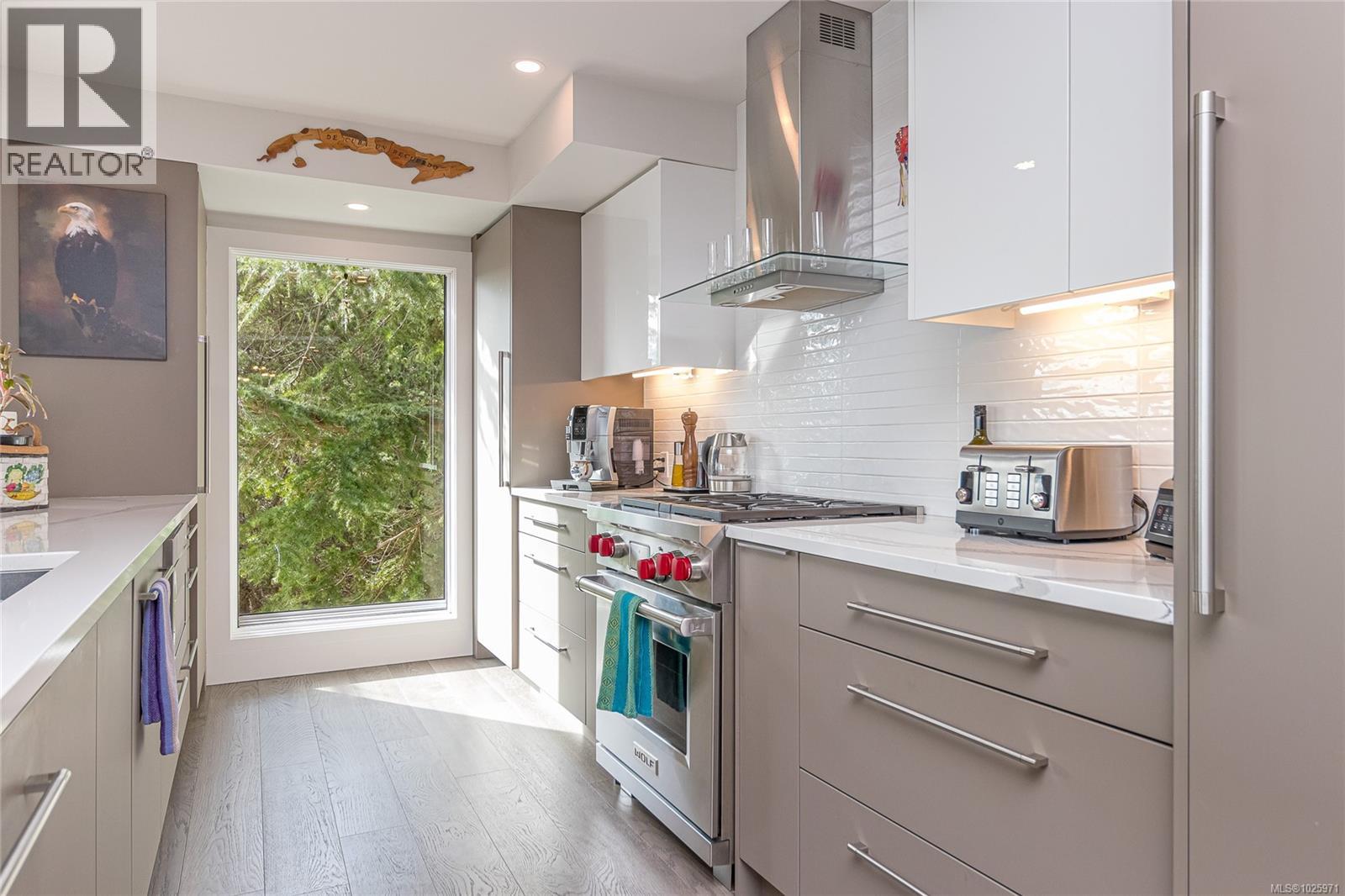 3483 Schooner Rd, Nanoose Bay