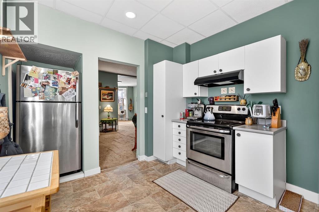 Single Family House for Sale in   Avenue SE Ramsay Calgary 