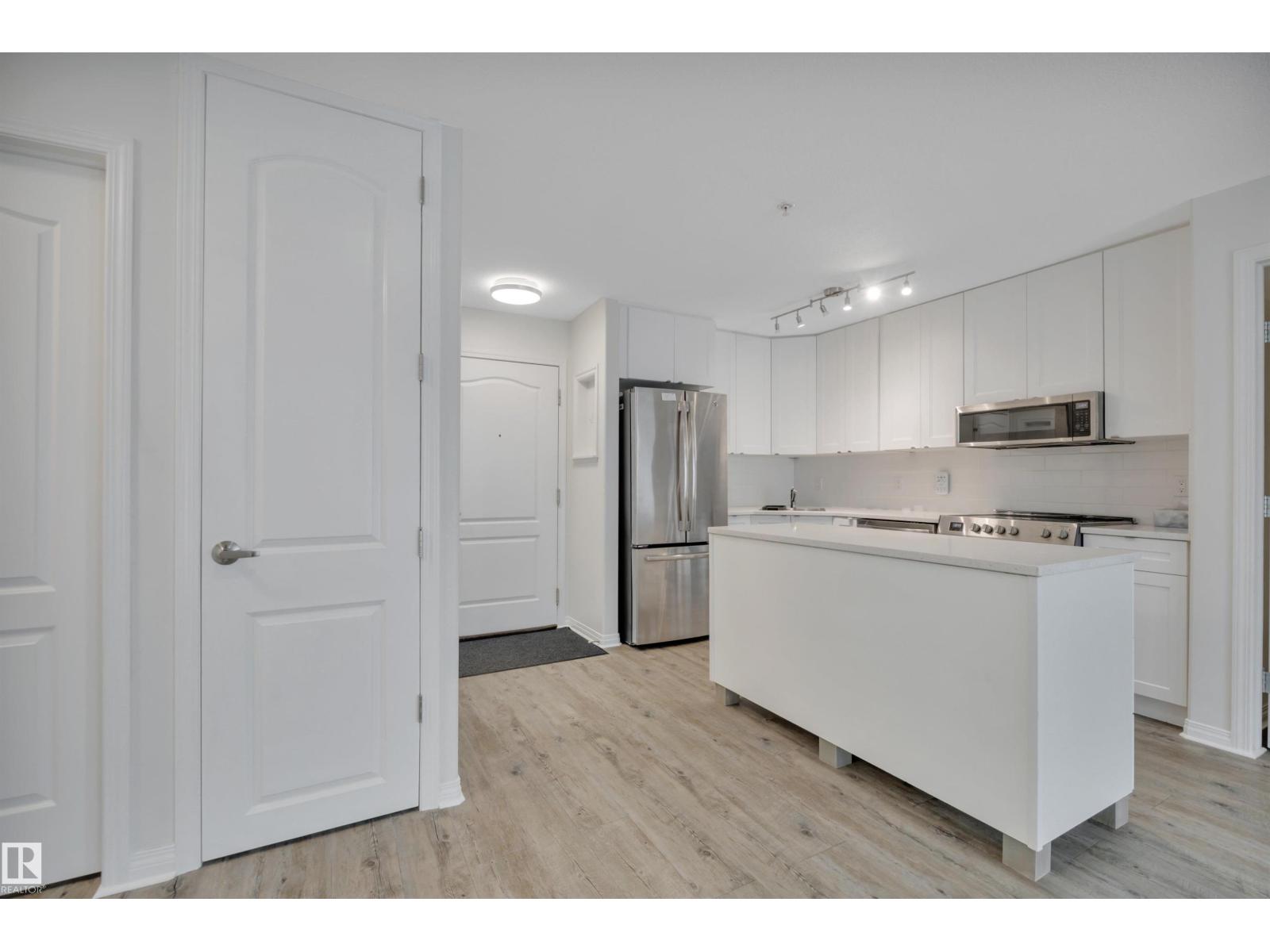 #108 12550 140 AV NW, Edmonton