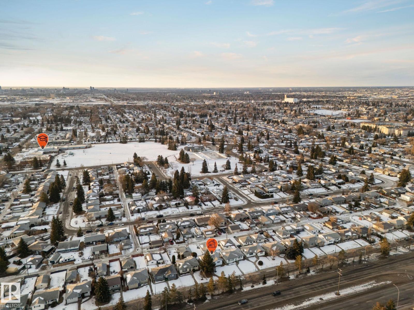 12023 137 AV NW, Edmonton
