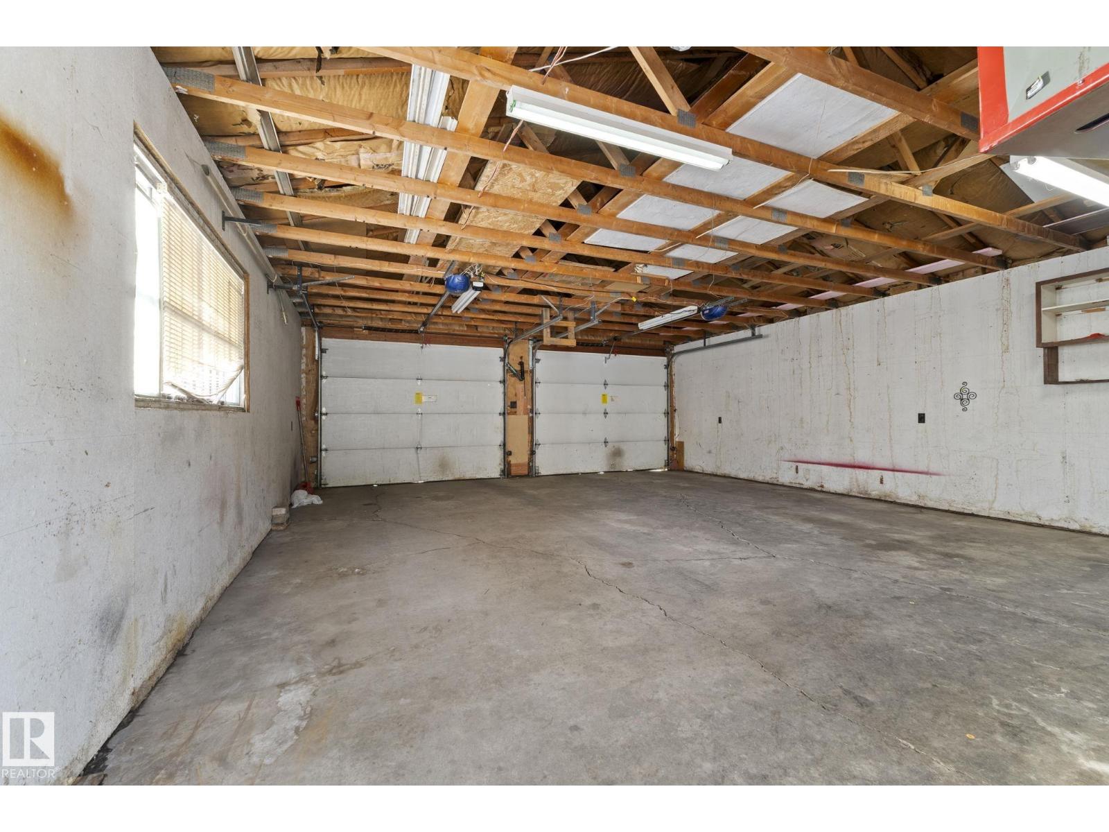 12023 137 AV NW, Edmonton