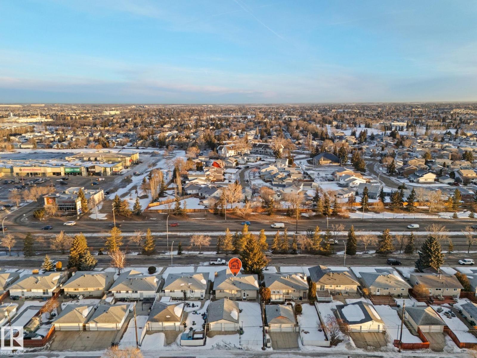 12023 137 AV NW, Edmonton