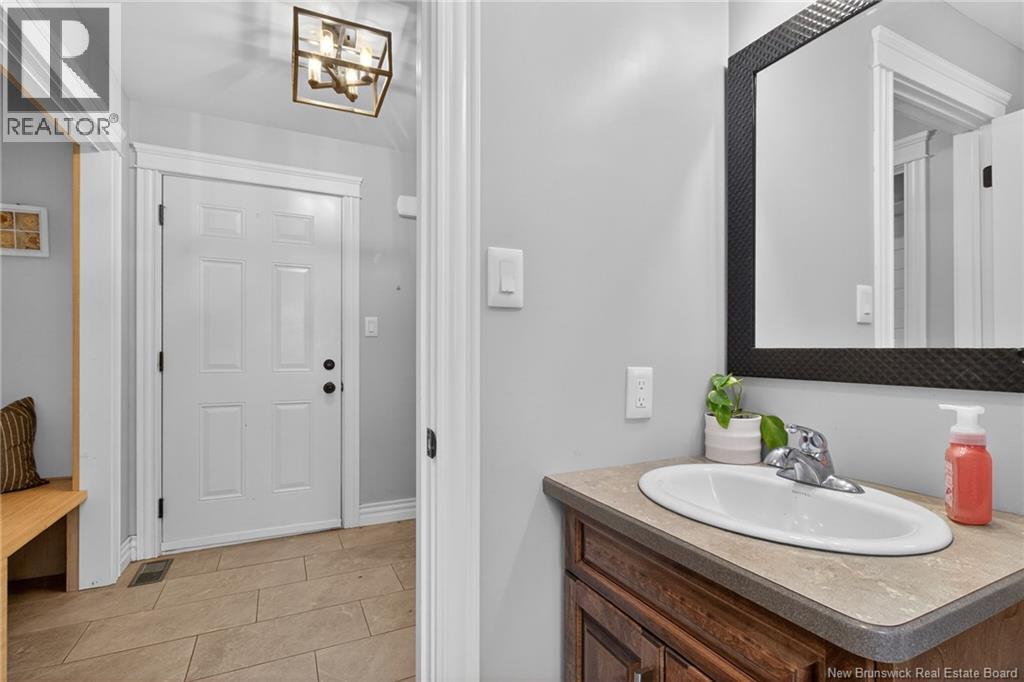 11 AMBER RIDGE COURT - 11