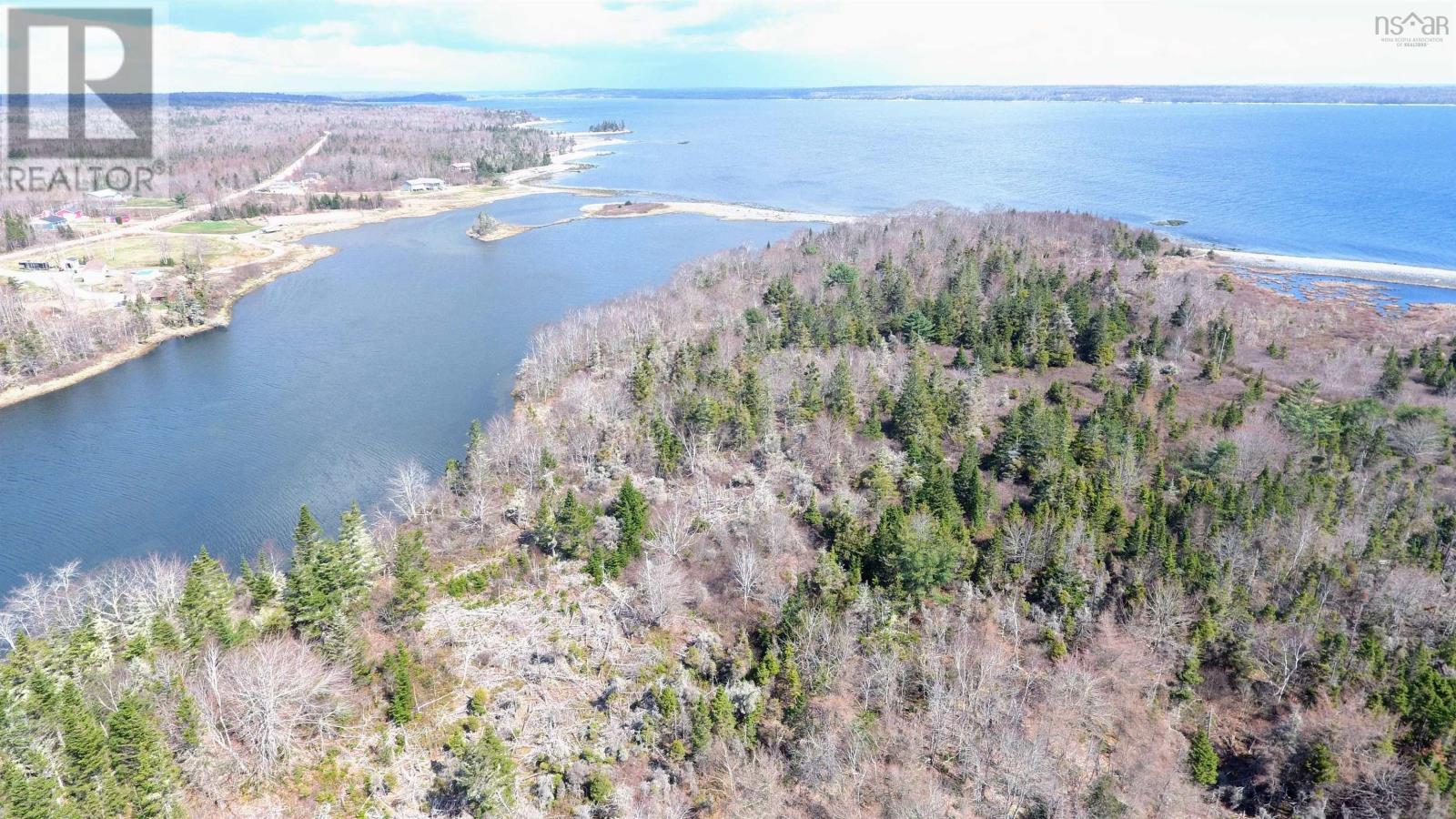 Property 4 of 8 of Lot 15 MCLEANS ISLAND Road