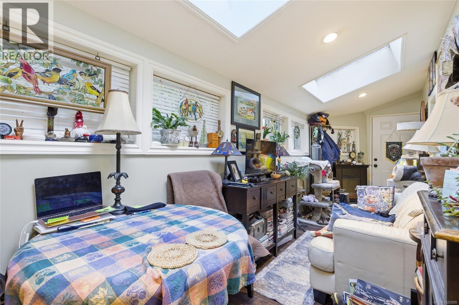 #153 2500 FLORENCE LAKE RD - 6