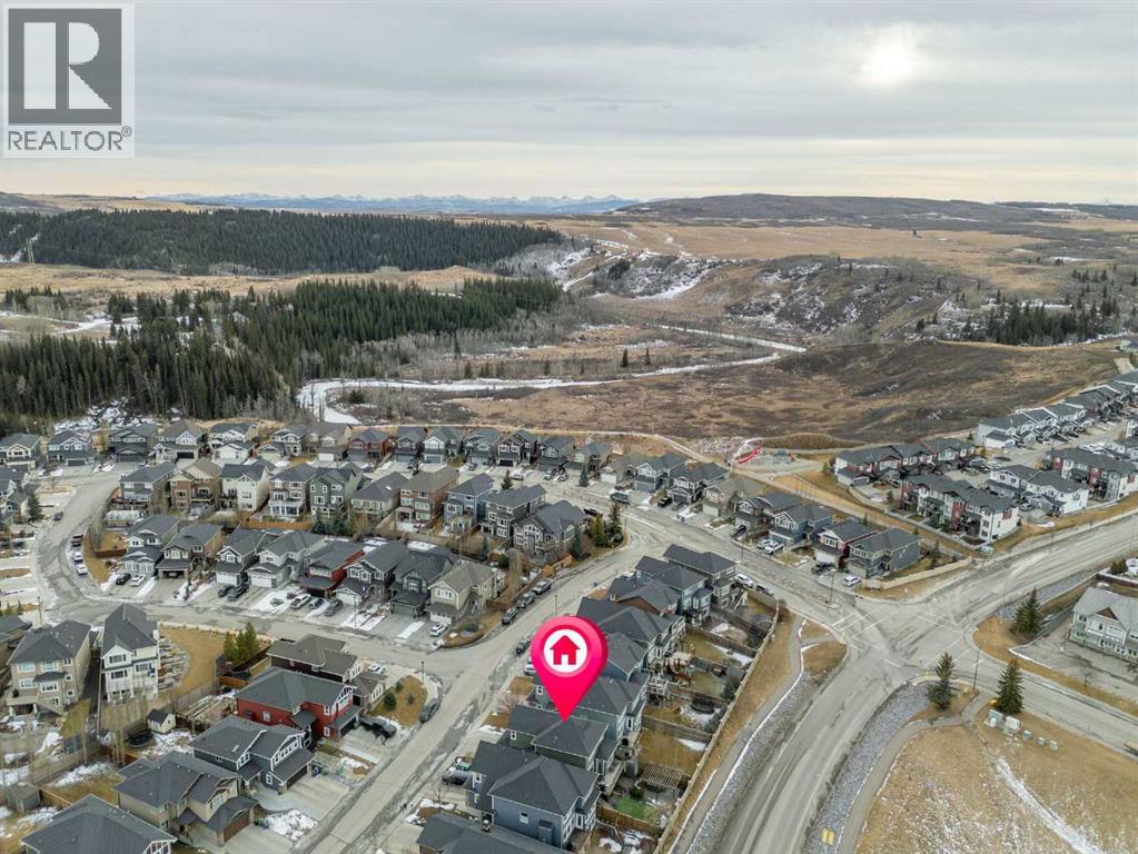 289 Jumping Pound Terrace, Cochrane