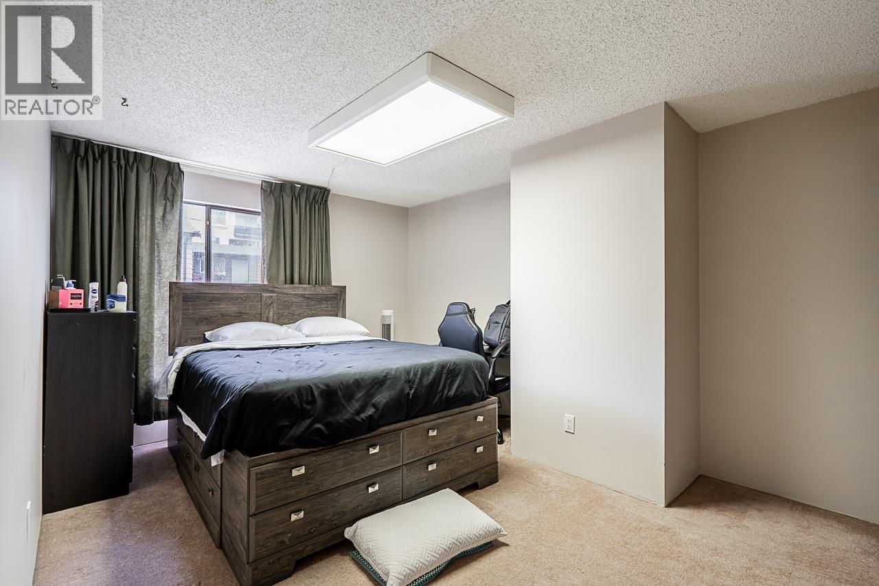 8074 19TH AVENUE, Burnaby