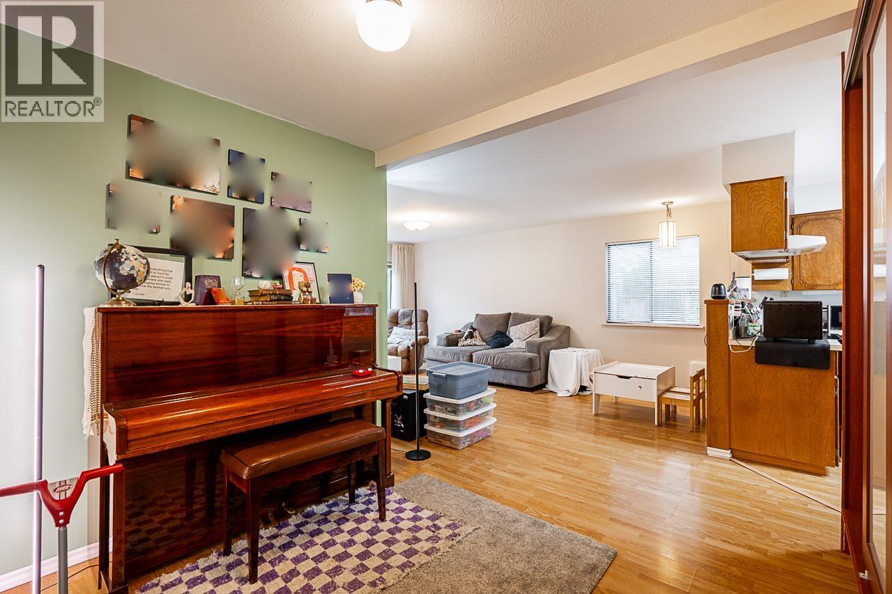 8074 19TH AVENUE, Burnaby