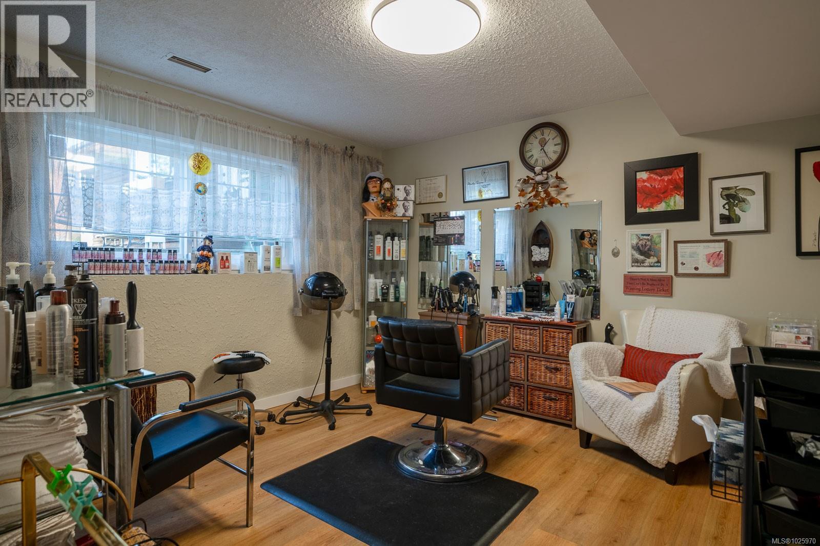 4455 Roger St, Port Alberni