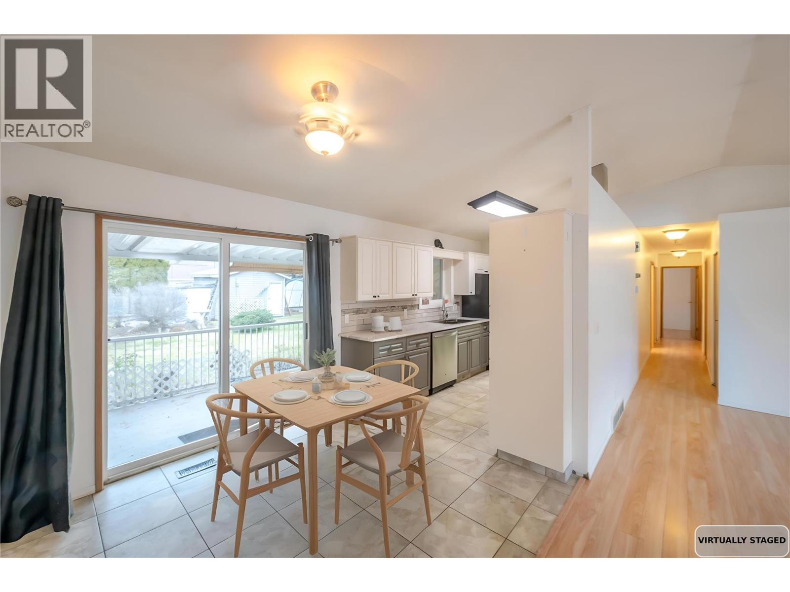  1334 Main Street, Okanagan Falls