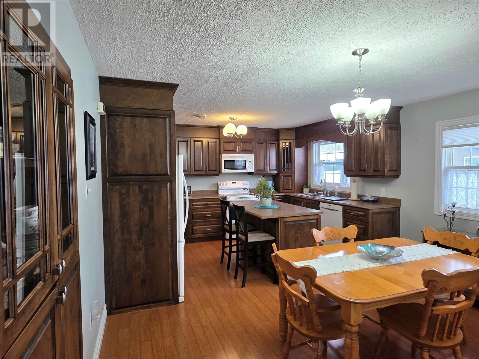 76 Valley View Drive - Photo 4 of 21, Corner Brook, Newfoundland & Labrador