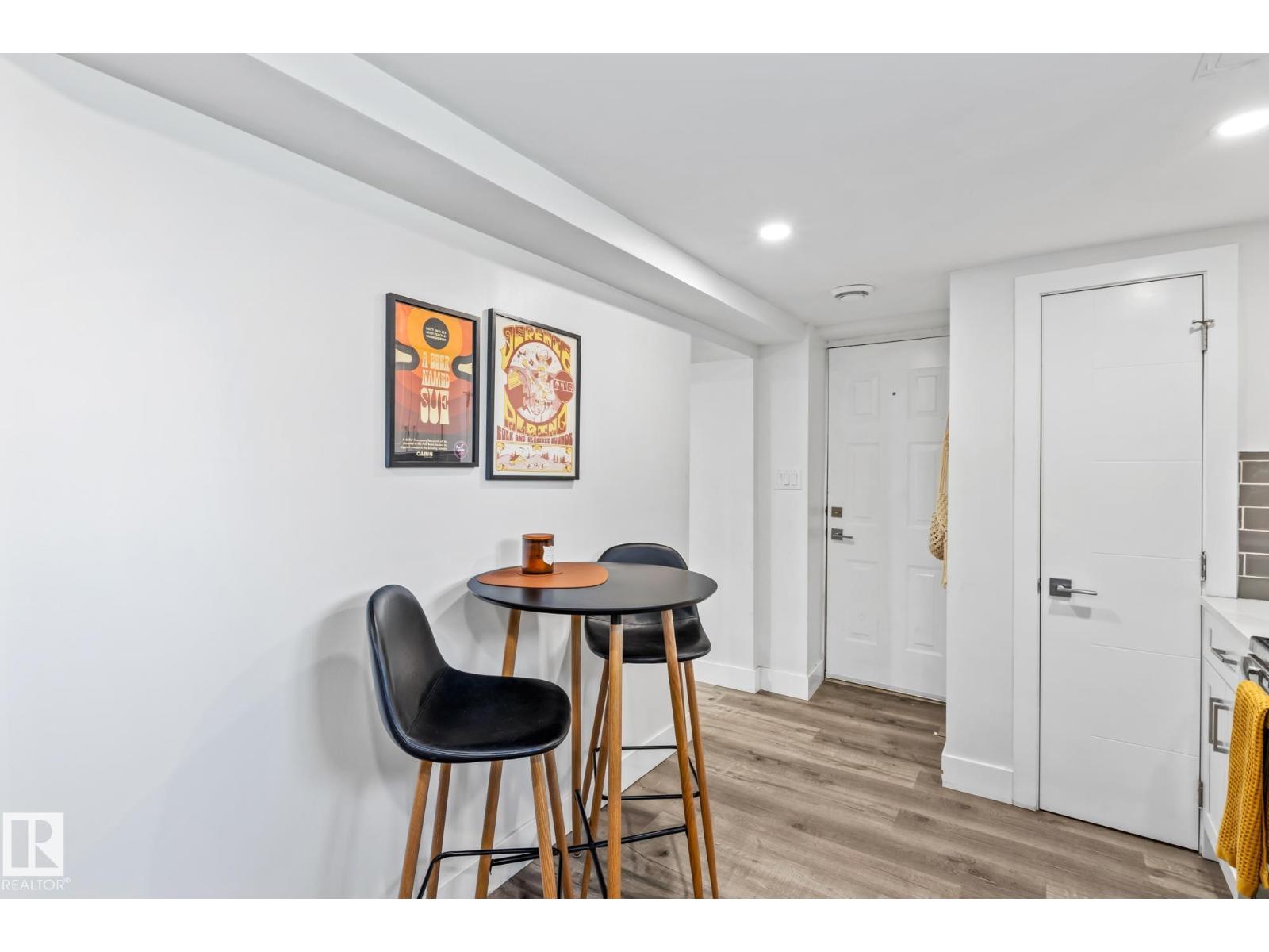 11420 112 AV NW, Edmonton