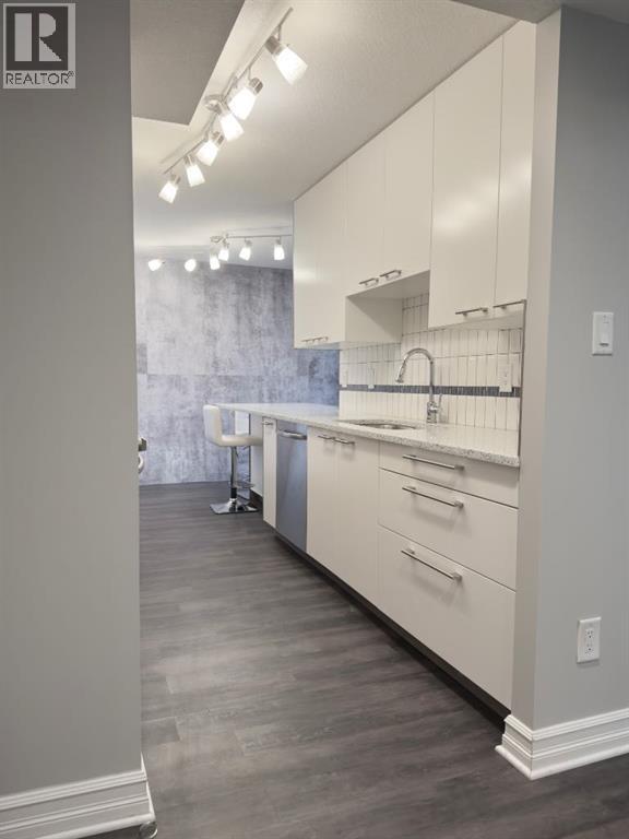 Single Family House for Sale in   Horton Road SW Haysboro Calgary 