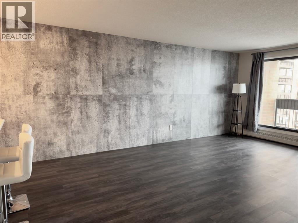 Single Family House for Sale in   Horton Road SW Haysboro Calgary 