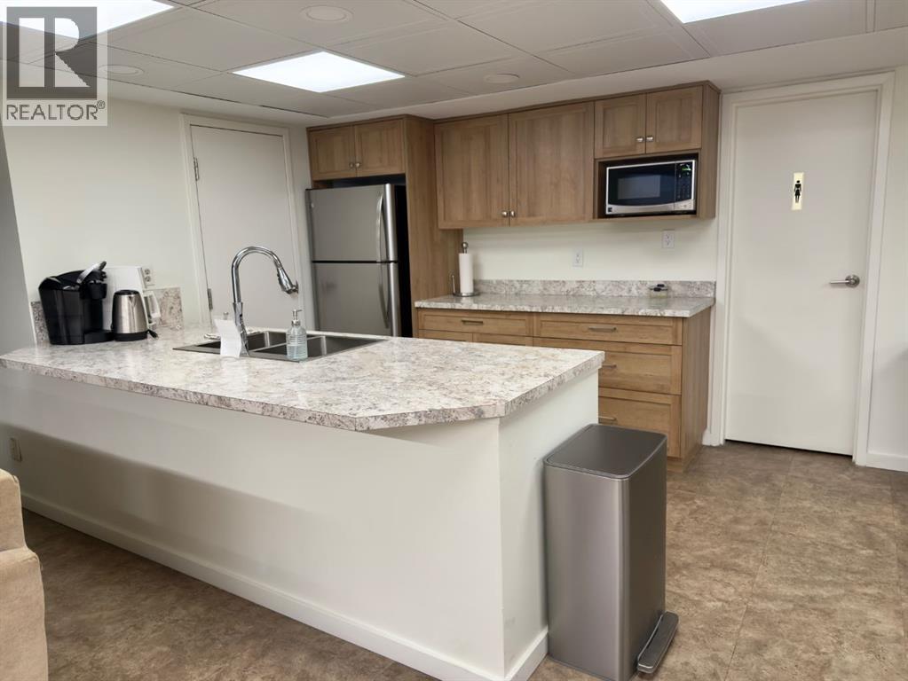 Single Family House for Sale in   Horton Road SW Haysboro Calgary 