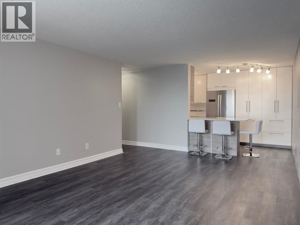 Single Family House for Sale in   Horton Road SW Haysboro Calgary 