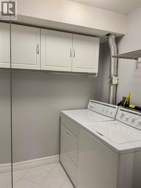 Single Family House for Sale in   Horton Road SW Haysboro Calgary 