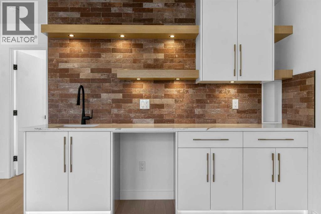 Single Family House for Sale in   Avenue SW Windsor Park Calgary 